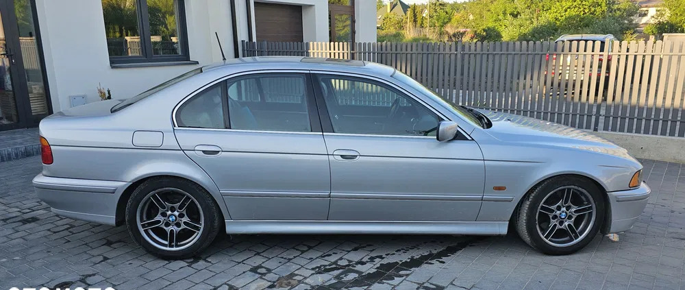 pomorskie BMW Seria 5 cena 49600 przebieg: 338000, rok produkcji 2001 z Białystok